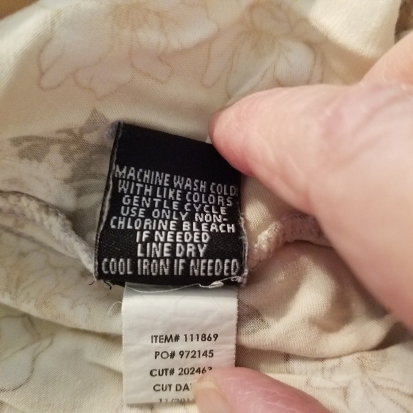 Torrid Floral Print Smocked Top Tank Dress  - Size 2 - Picture 4 of 7